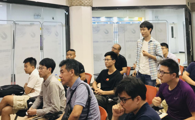 讲座图片 2_meitu_3.jpg