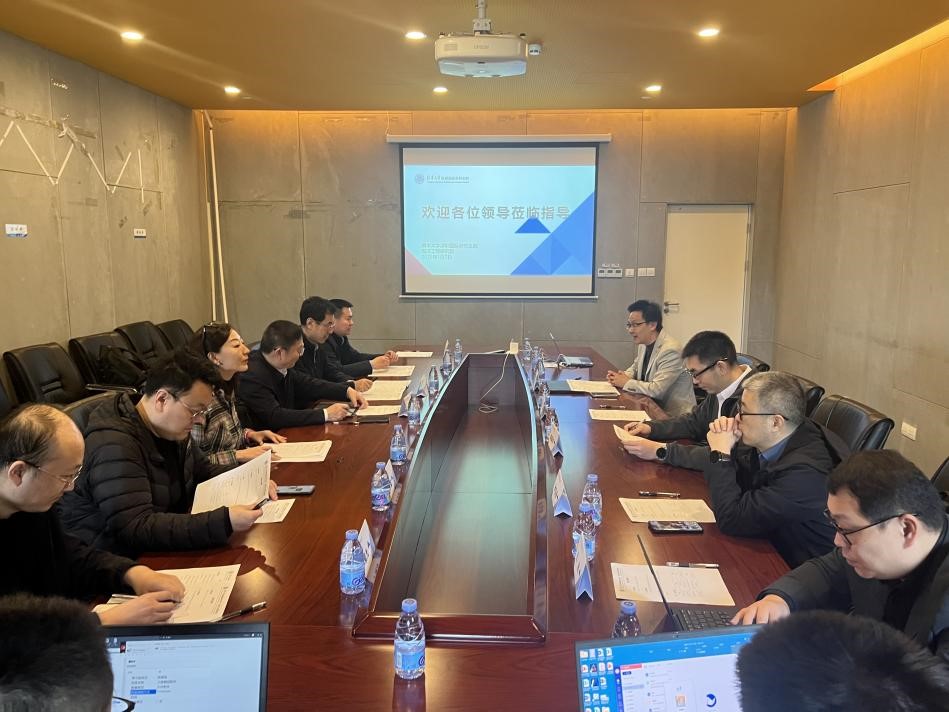 校企多方联合来访海洋工程研究院